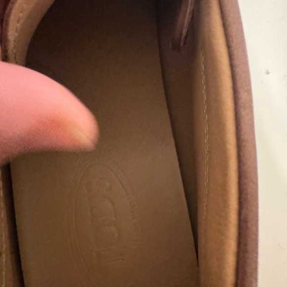 Tod's Tan Leather Slip-On Loafers - Picture 4 of 13